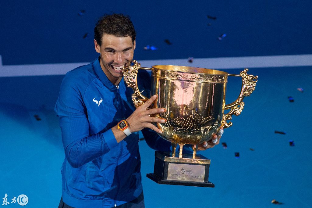 欧宝体育下载 - 纳达尔在巴塞罗那比赛中突破纪录，问鼎冠军引发热议！